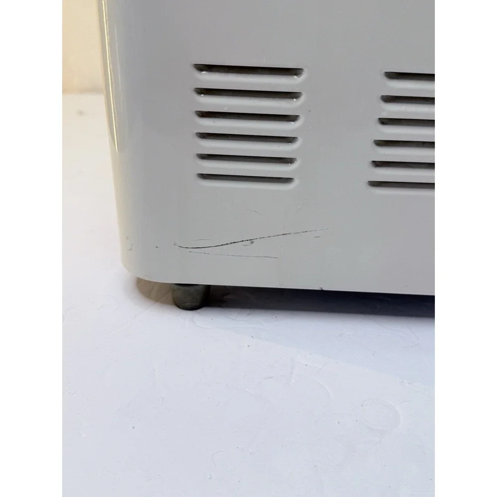 Breadman TR-440 Automatic Bread Maker 1.5 Lb Loaf Homemaker Fresh Baked‎ Easy